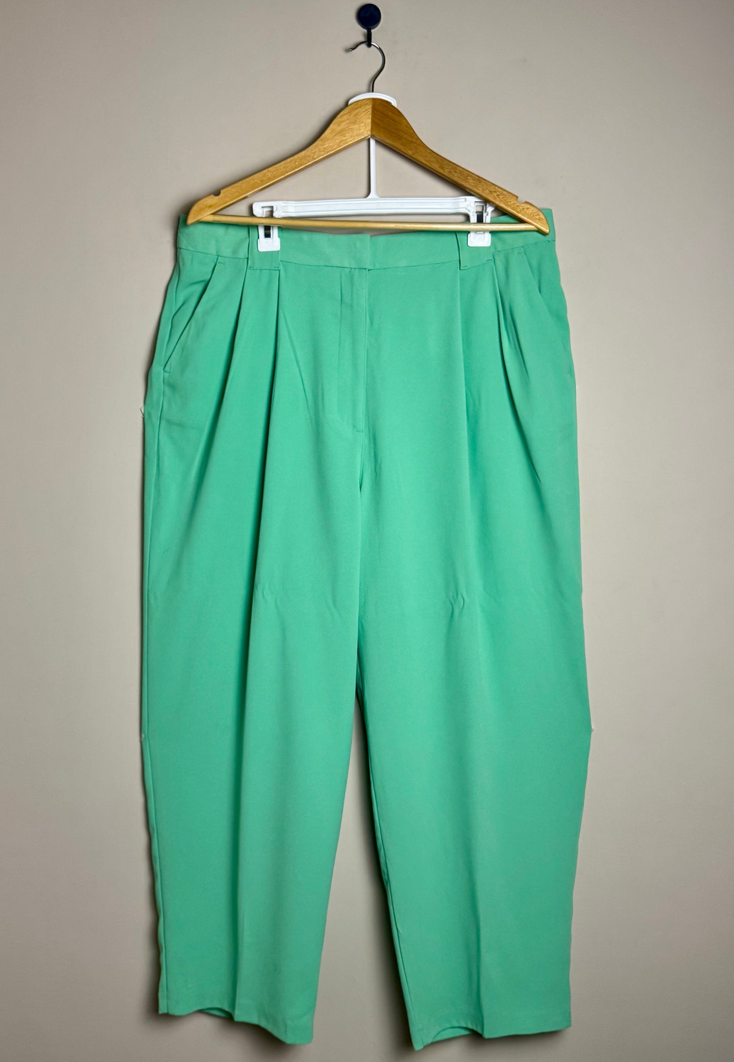  green-pleated-pants-31