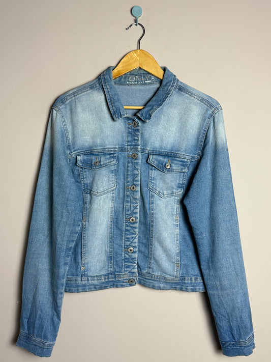 only-lightwash-denim-jacket-7