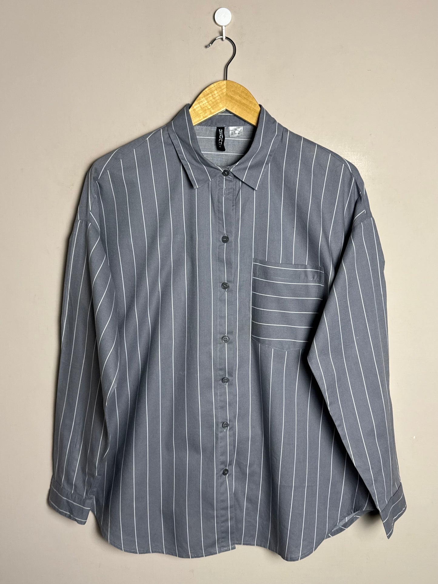 grey-striped-button-shirt-142