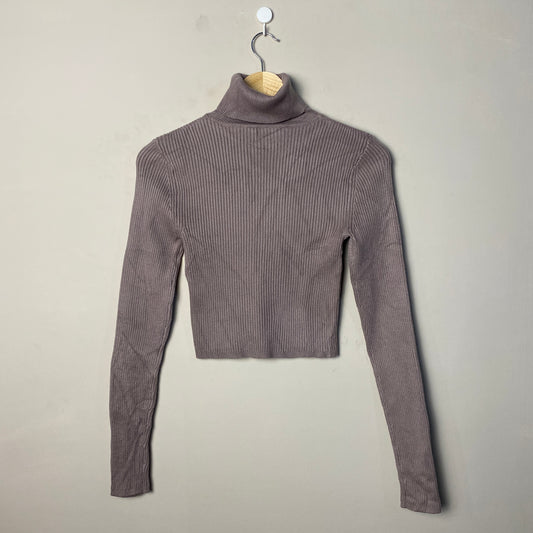 grey-ribbed-highneck-croptop-038