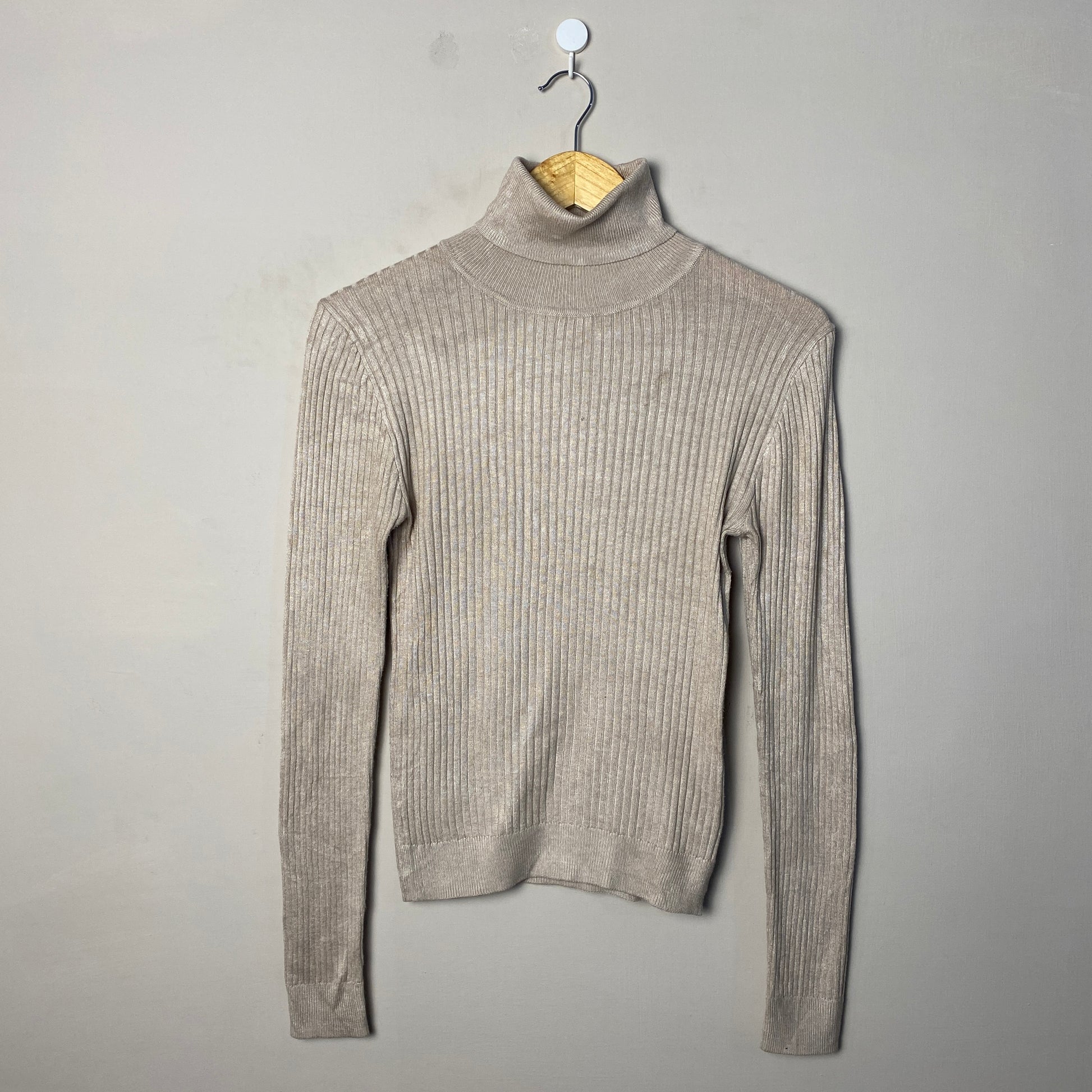 beige-ribbed-highneck-top-036