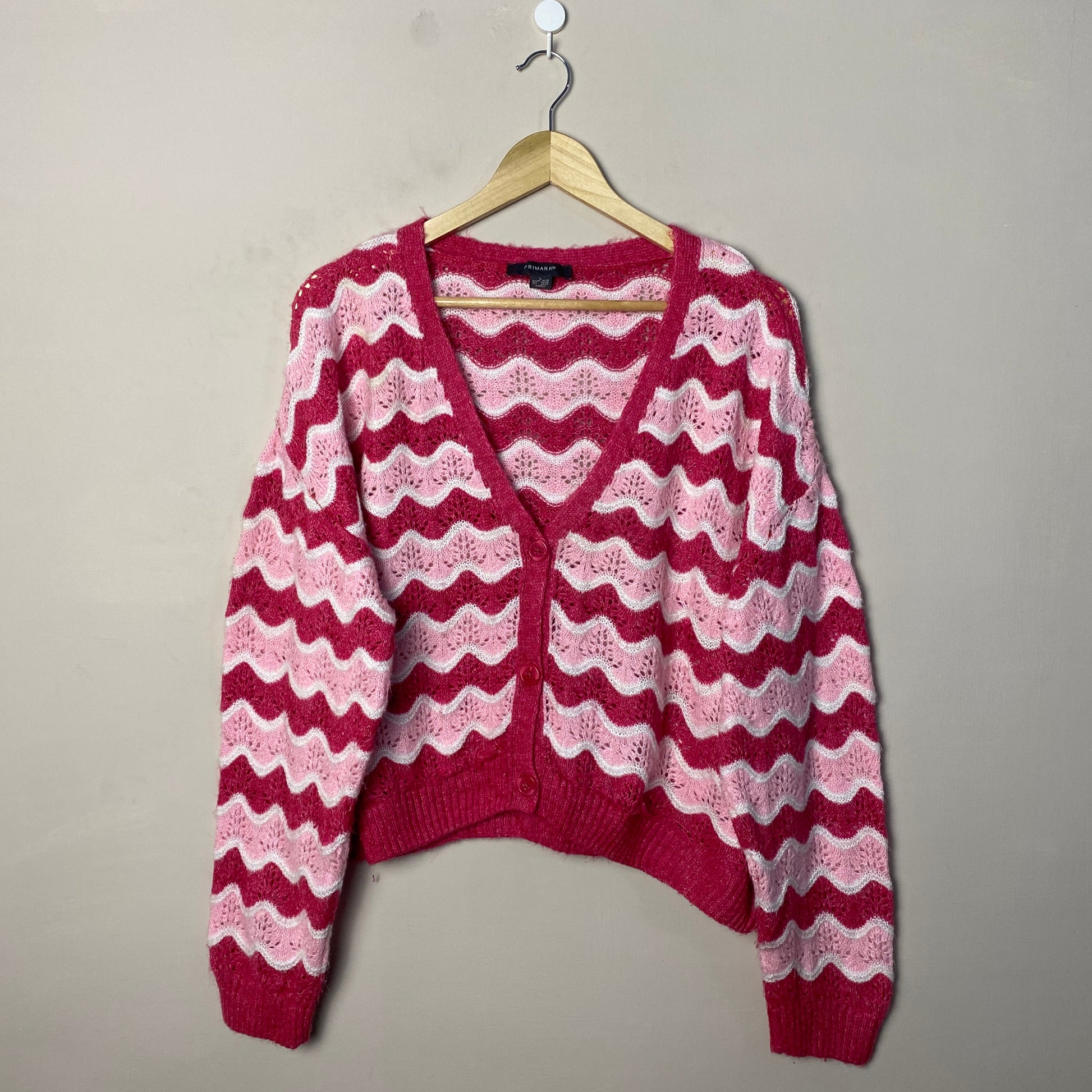 pink-wavy-knit-buttondown-cardigan-218