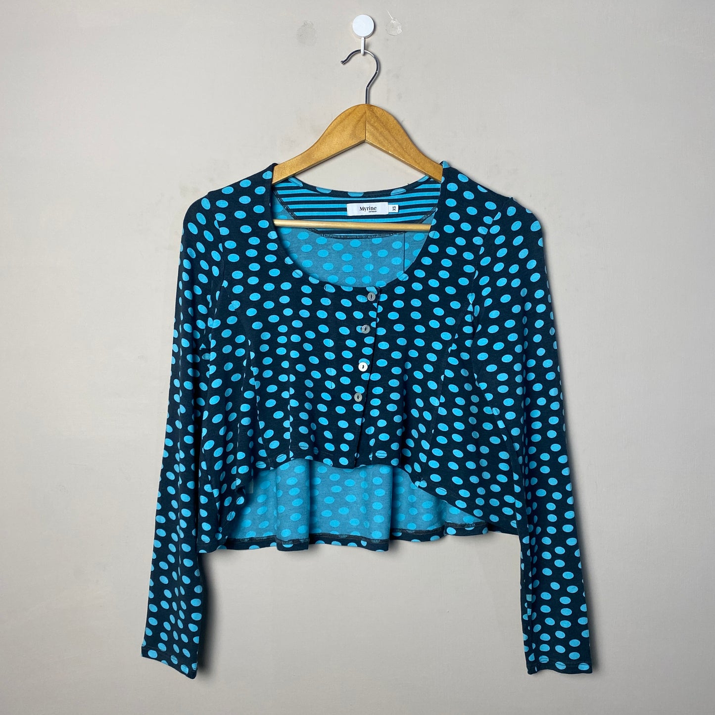 teal-black-polka-dot-button-front-crop-top-223
