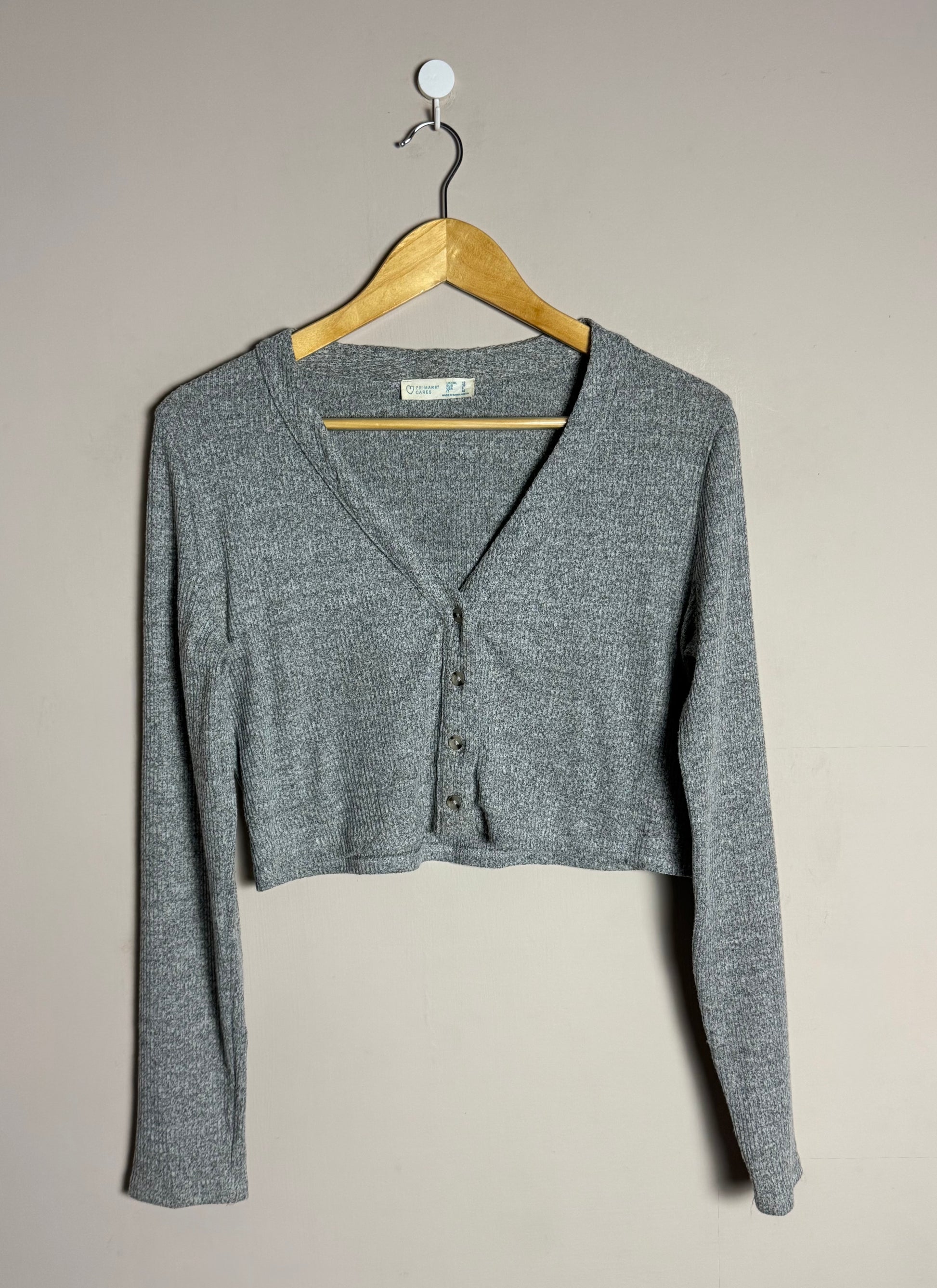 grey-ribbed-cropped-cardigan-106
