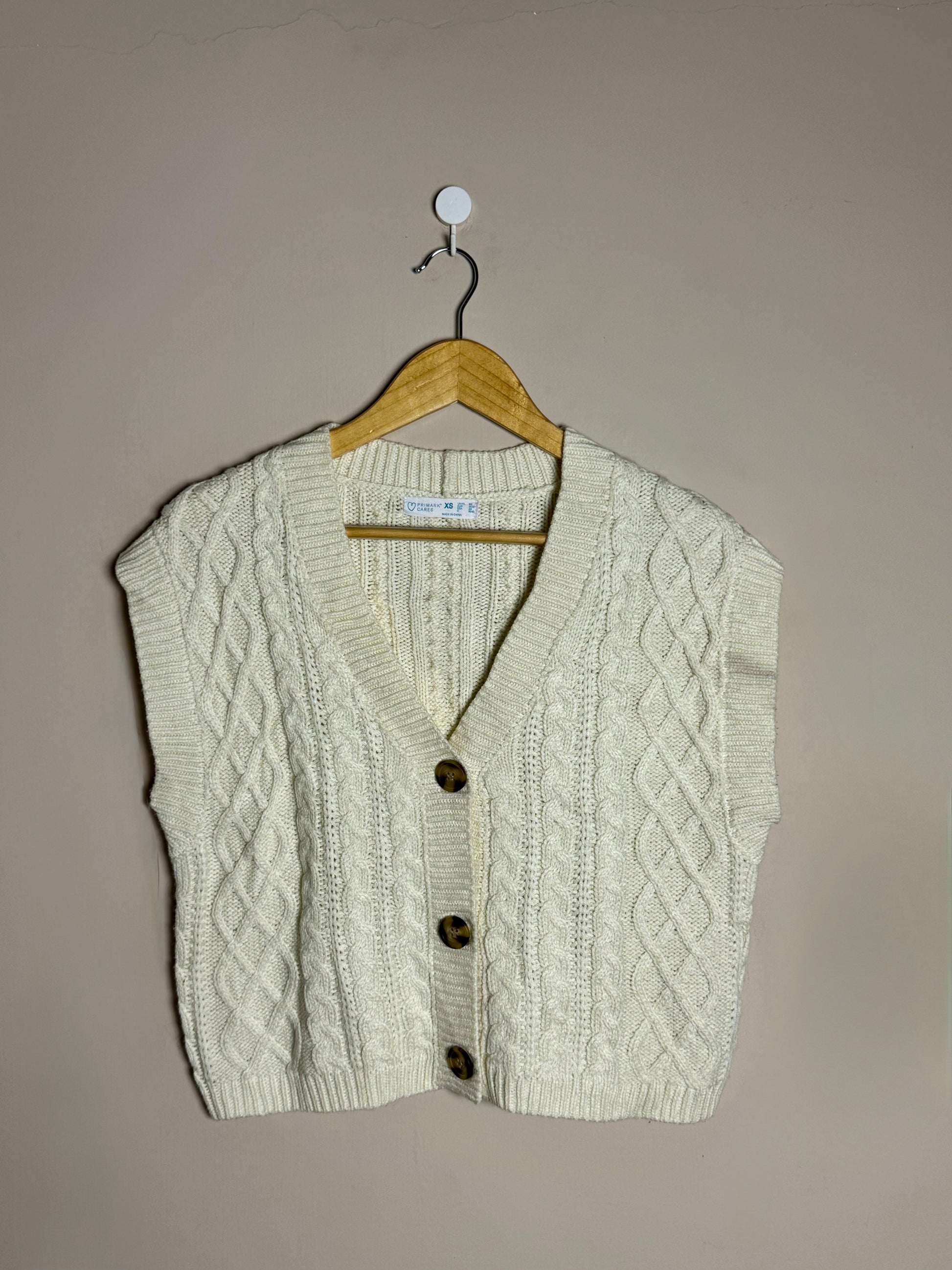 cream-cableknit-button-vest-extrasmall-18-17-8
