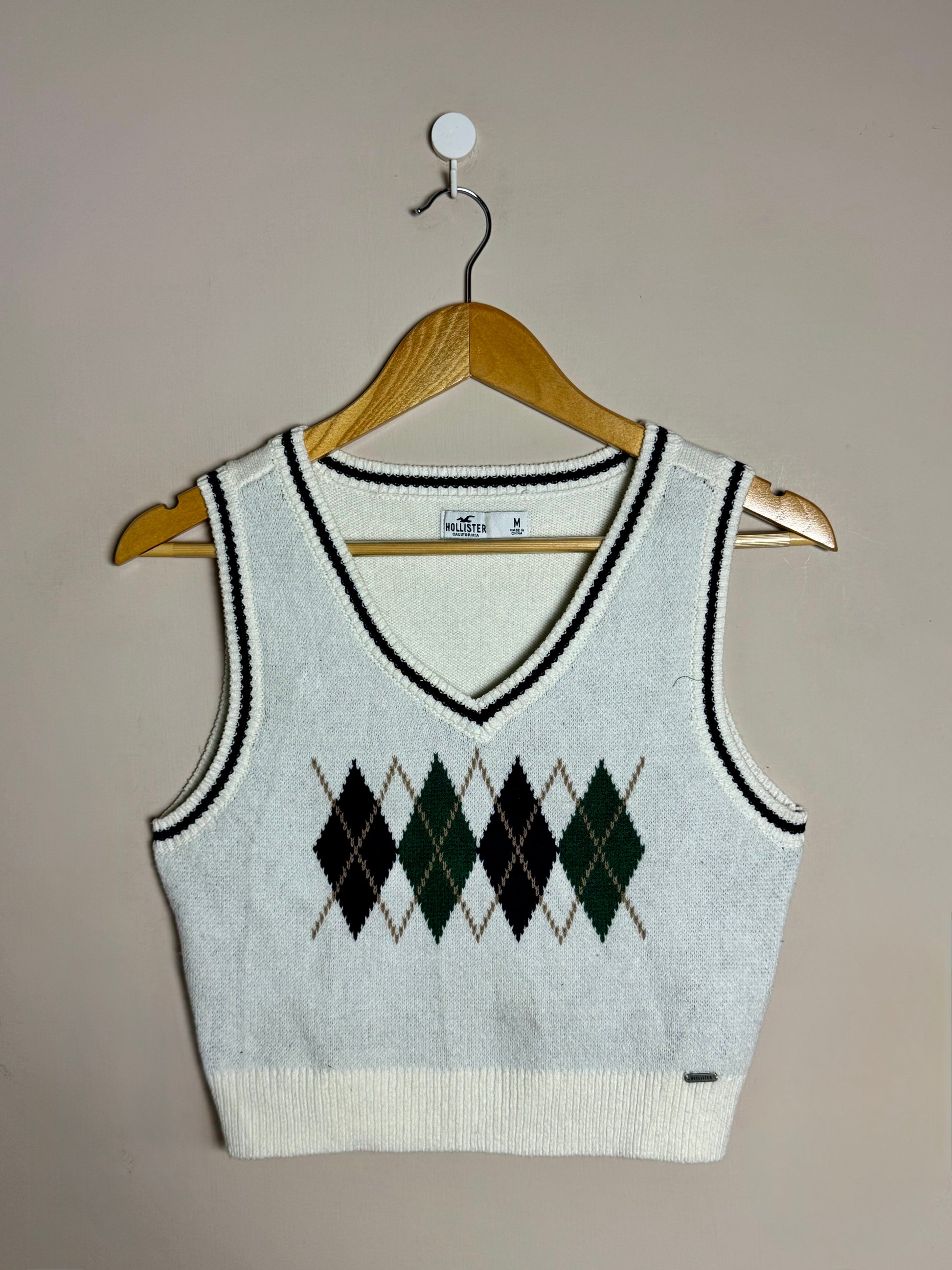 argyle-knit-vest-medium-16-15-11