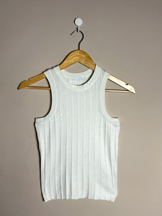 white-ribbed-knit-top-small-18-16-10