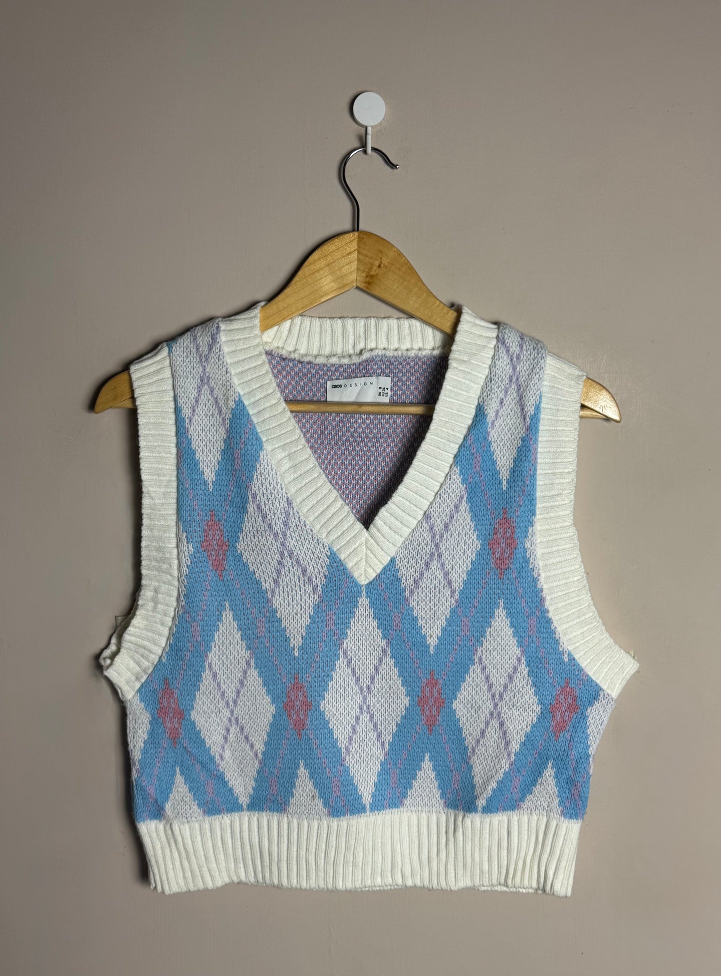 blue-argyle-knit-sleeveless-vest-medium-54
