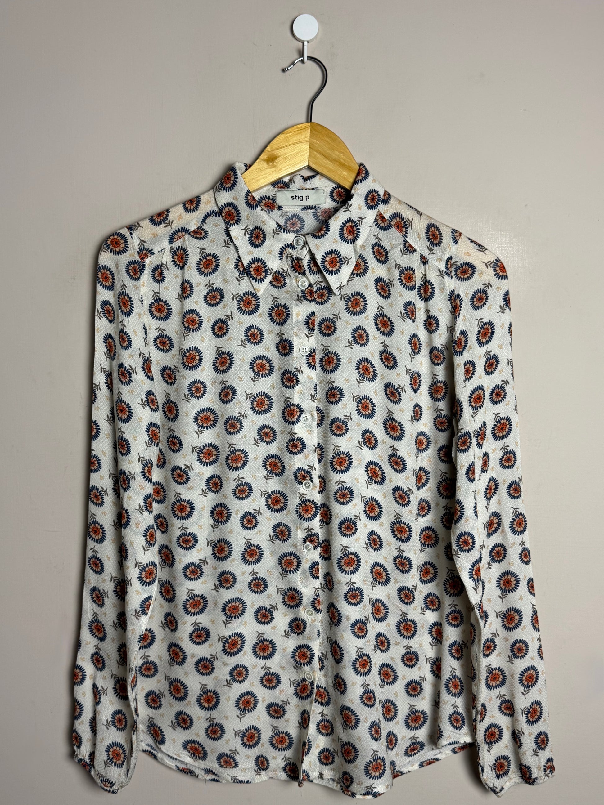 medium-floral-pattern-shirt-193