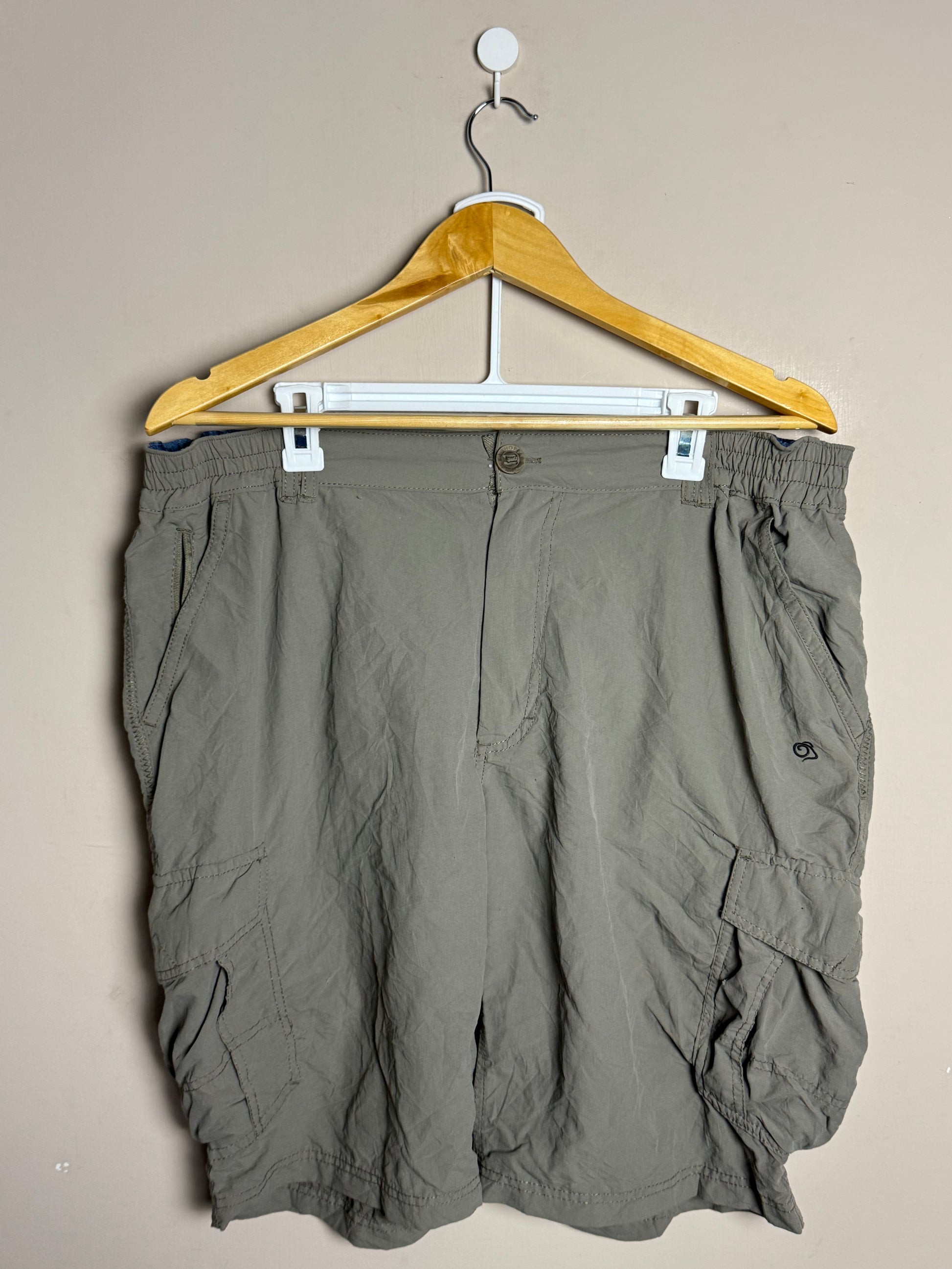 extra-large-olive-cargo-shorts-w19-25