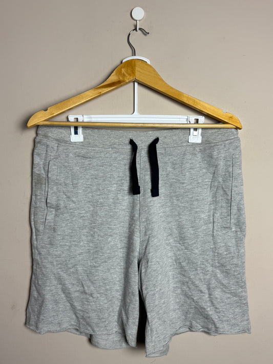 grey-drawstring-shorts-47
