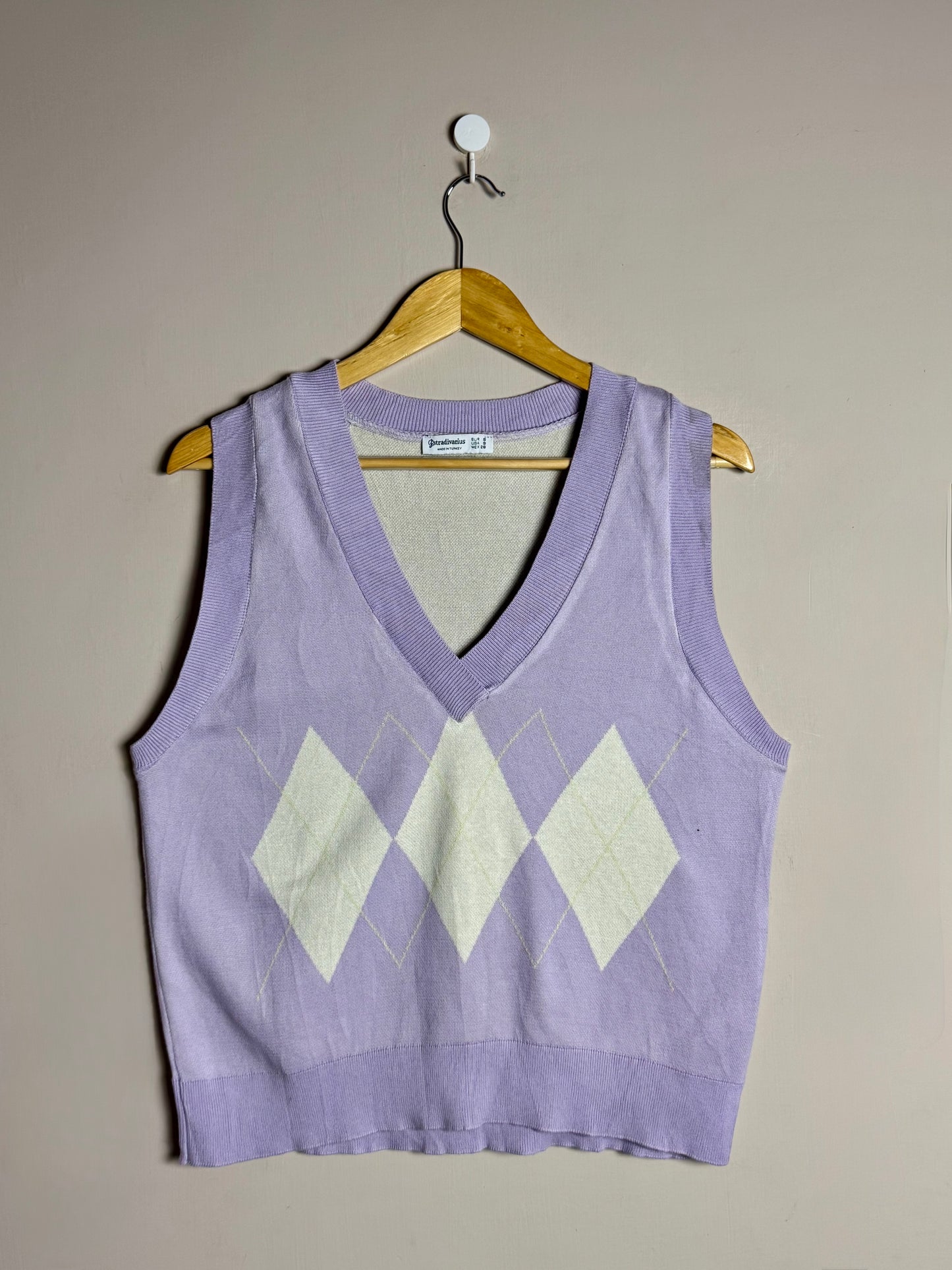 lilac-argyle-knit-vest-87