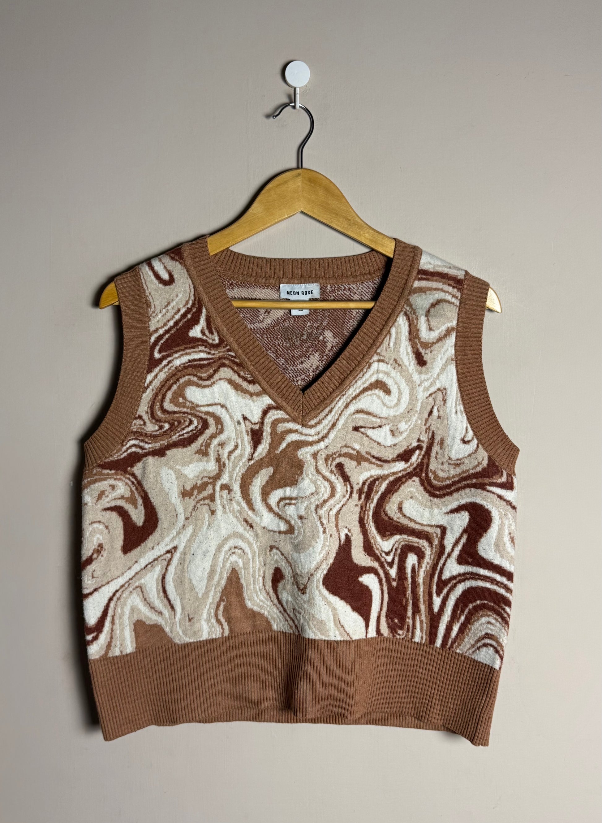 brown-marble-knit-vest-85