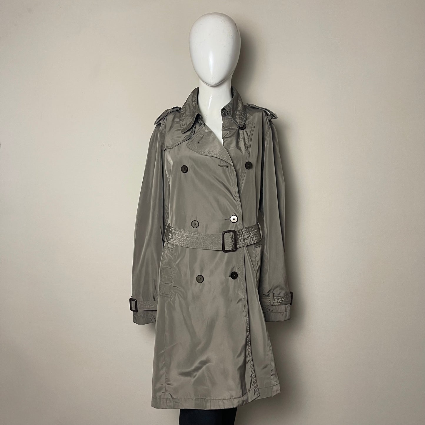 classic-grey-trench-coat-097