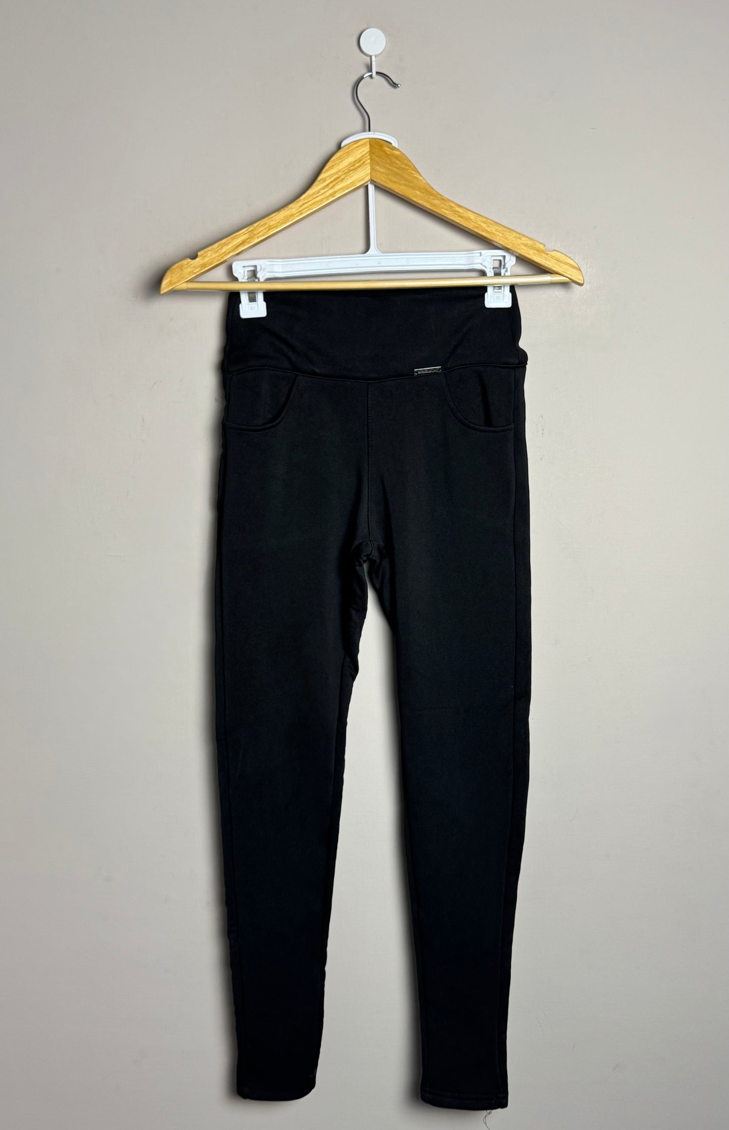 small-black-leggings-l36-w34-123