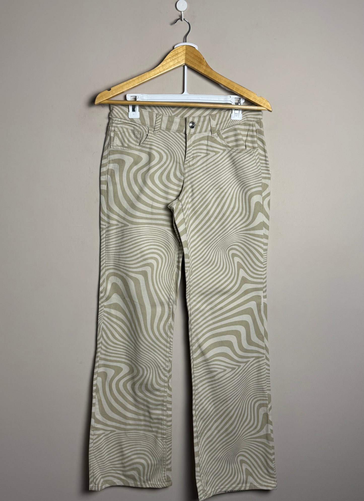 beige-classic-chino-pants-medium60