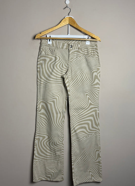 beige-classic-chino-pants-medium60