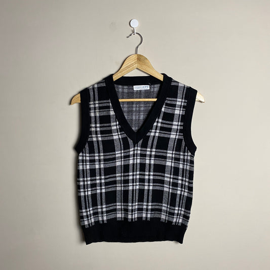 plaid-knit-sweater-vest-98