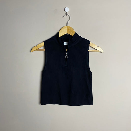 black-zipper-mockneck-top-95