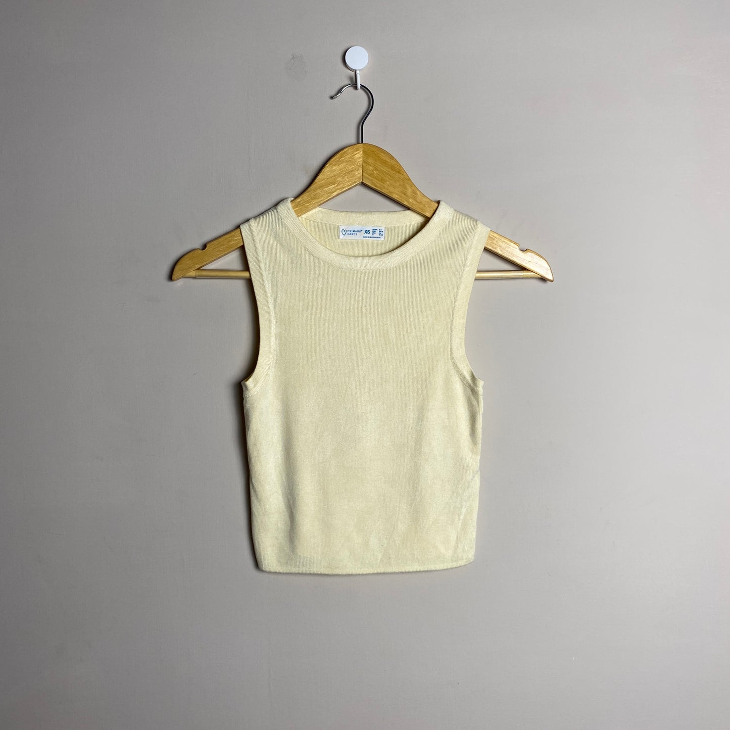 cream-basic-sleeveless-top-125