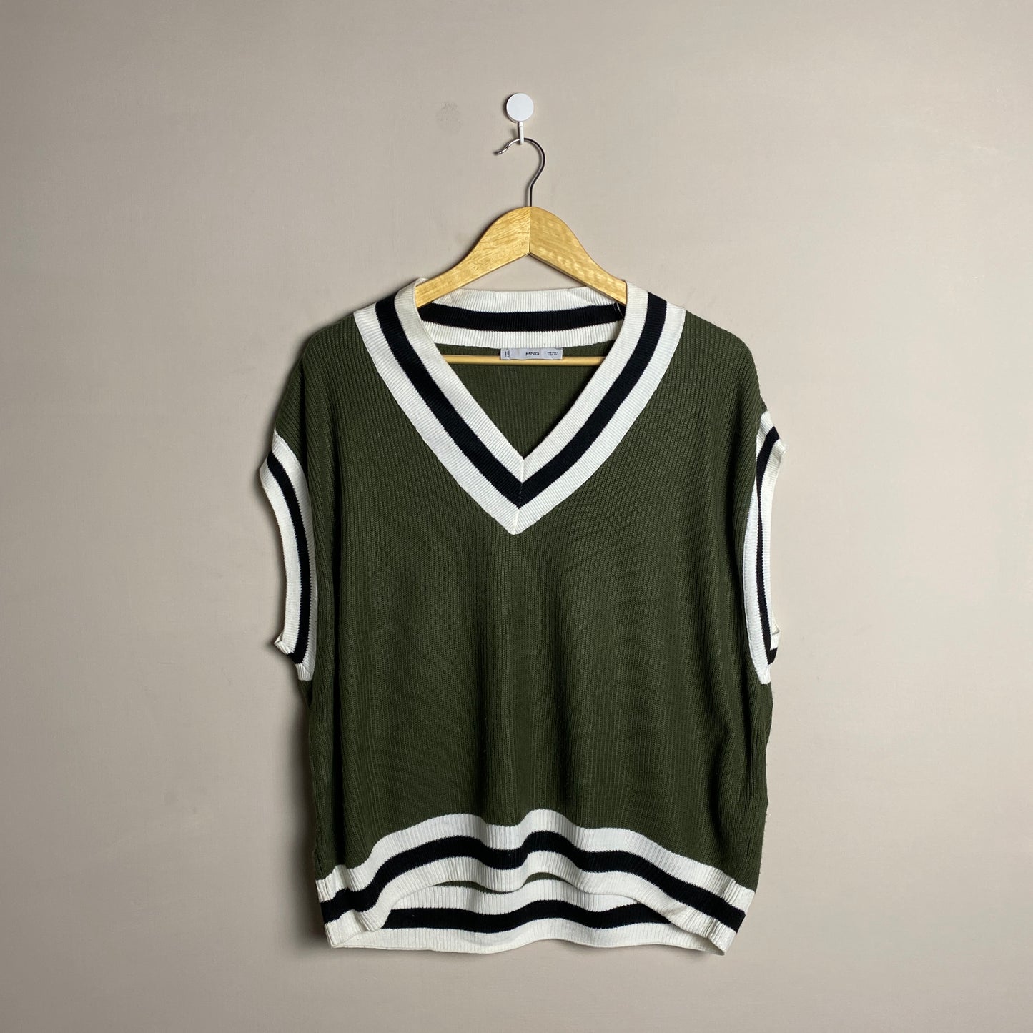 olive-striped-vneck-sleeveless-sweater-139