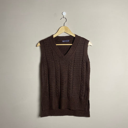 brown-knit-vest-110