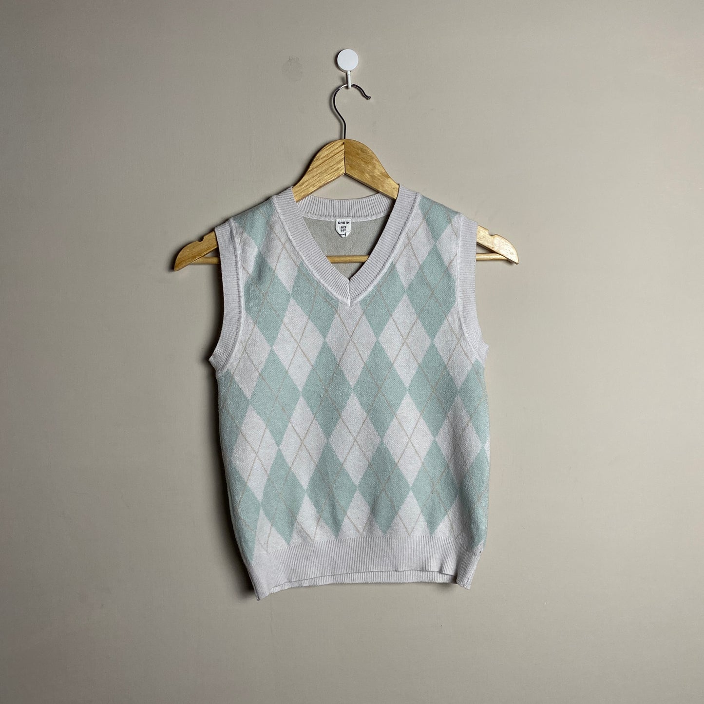 mint-argyle-sweater-vest-105