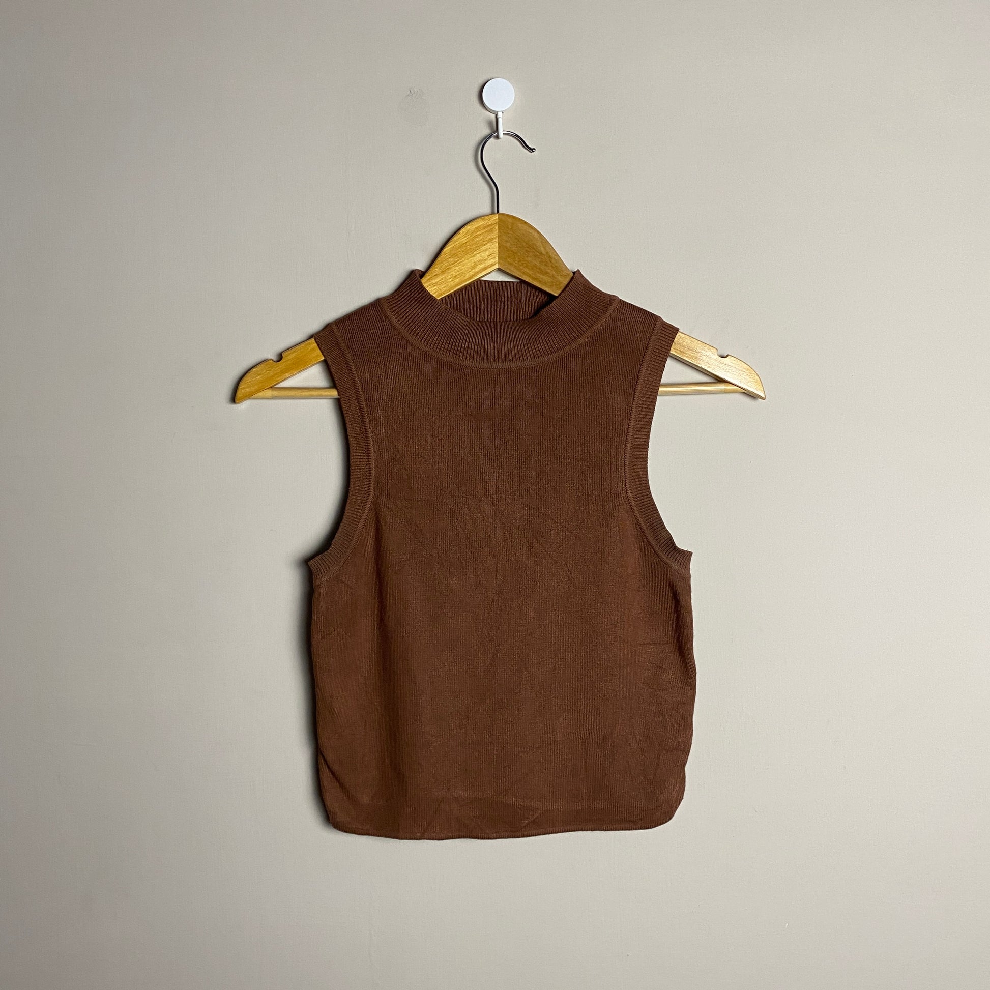 brown-mockneck-sleeveless-top-92