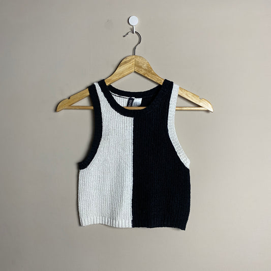 black-white-knit-tank-107