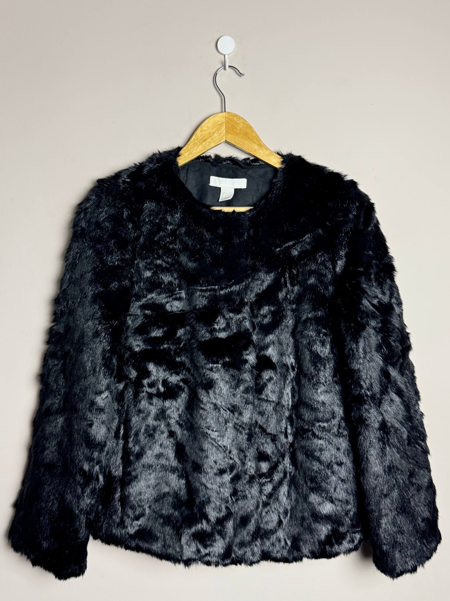  black-fur-crewneck-5
