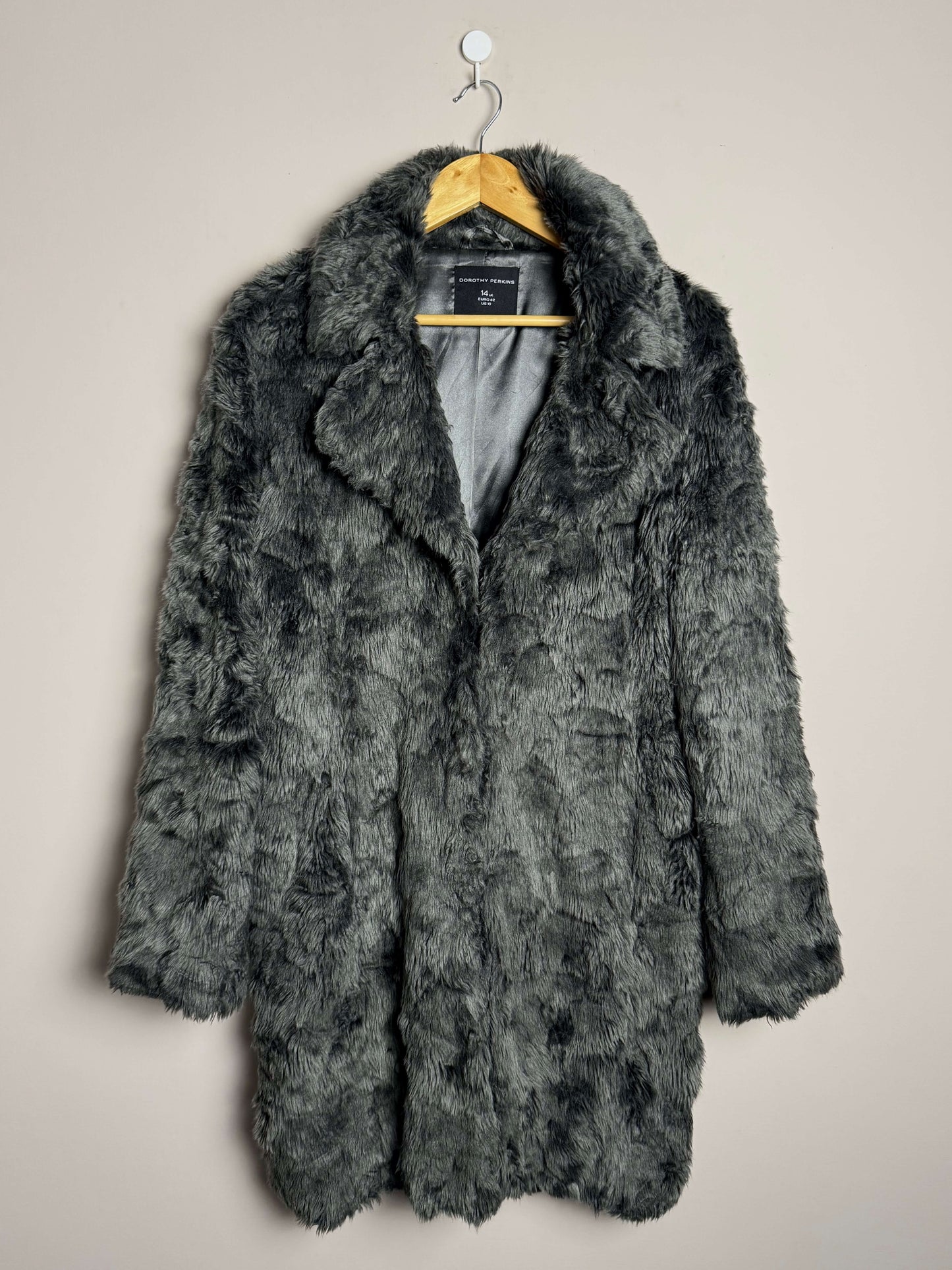 extra-large-grey-faux-fur-coat-28