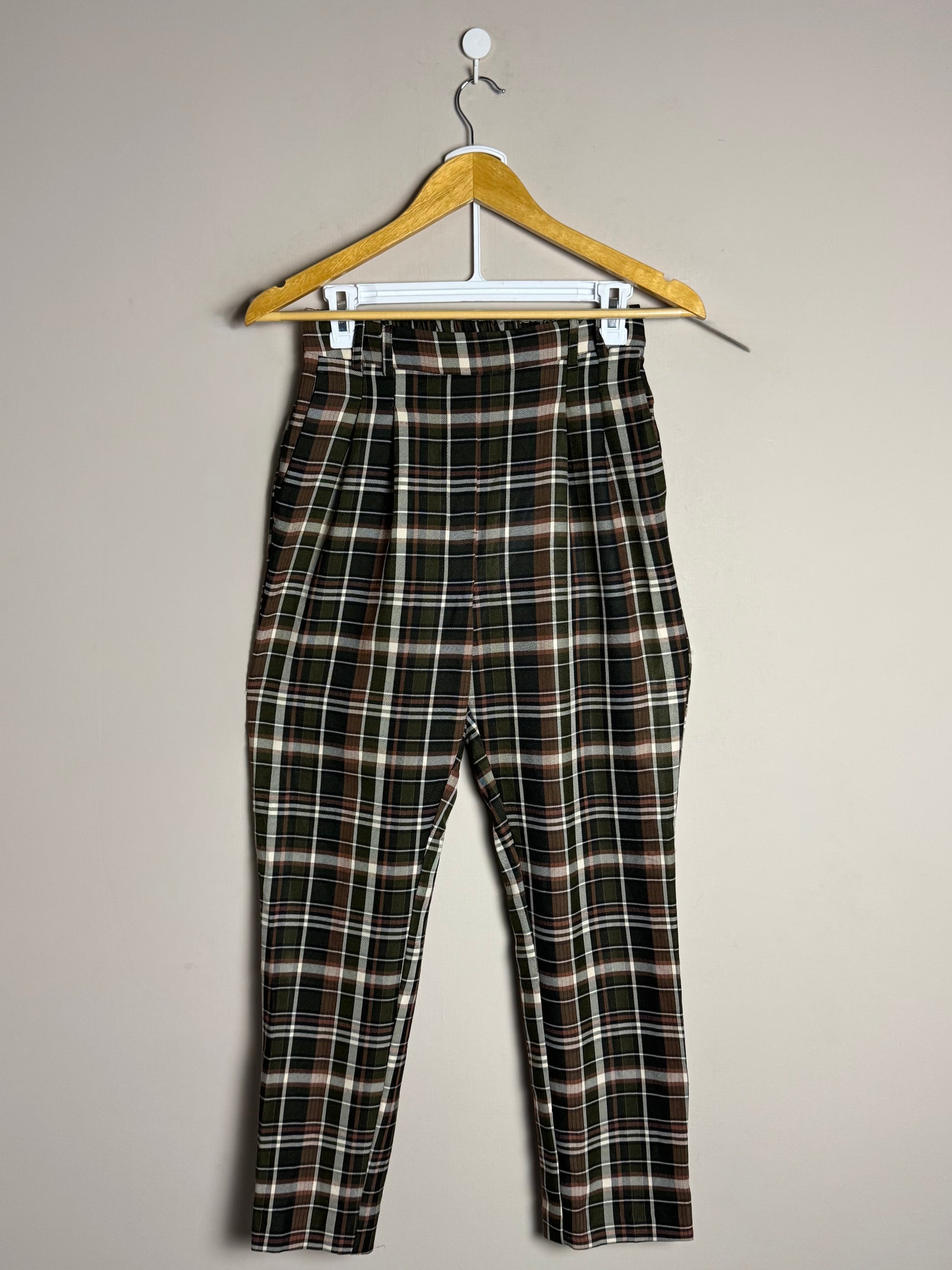 brown-checkered-slim-pants-small-81