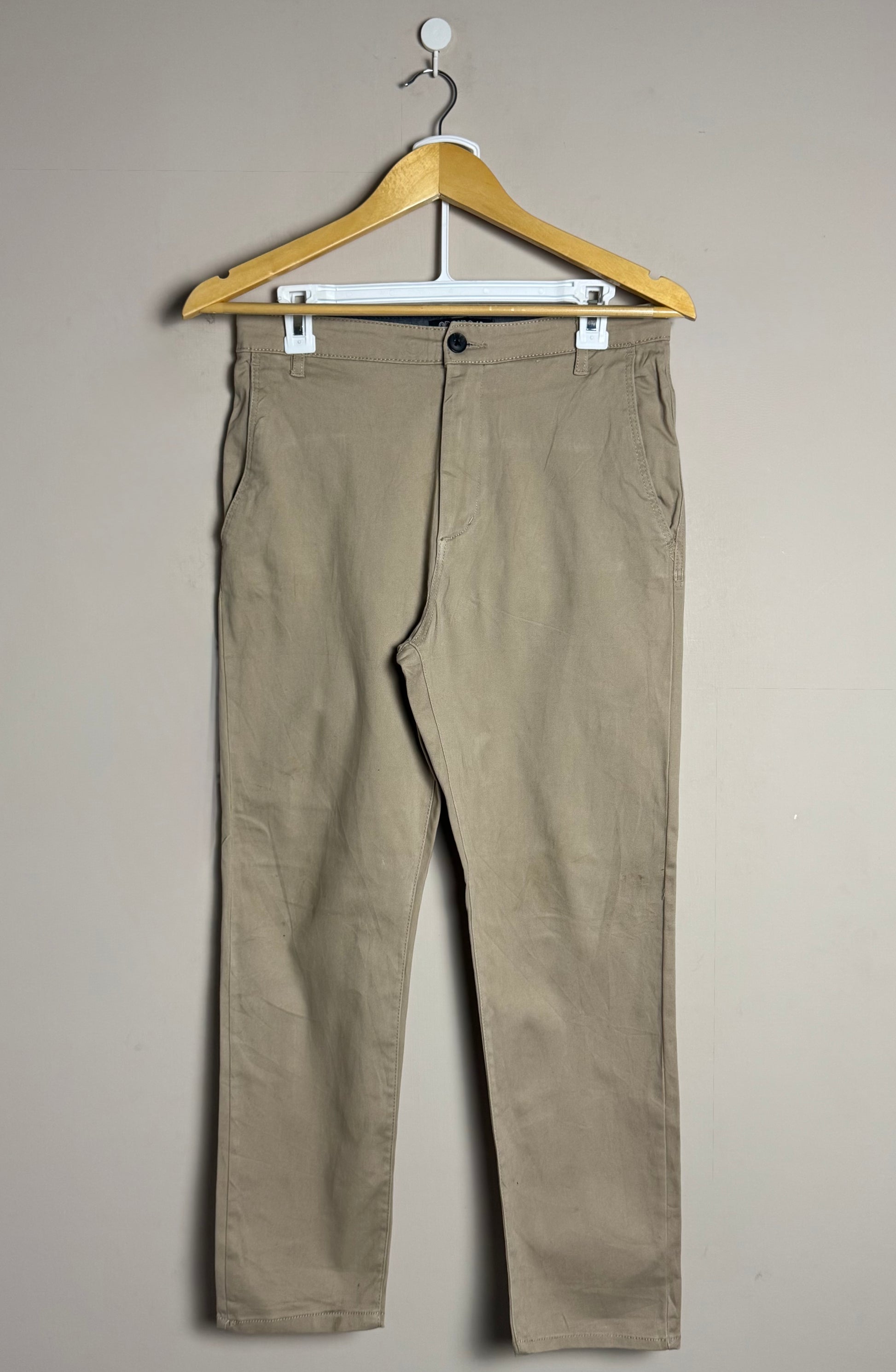 small-khaki-chino-pants-l37-w30-107