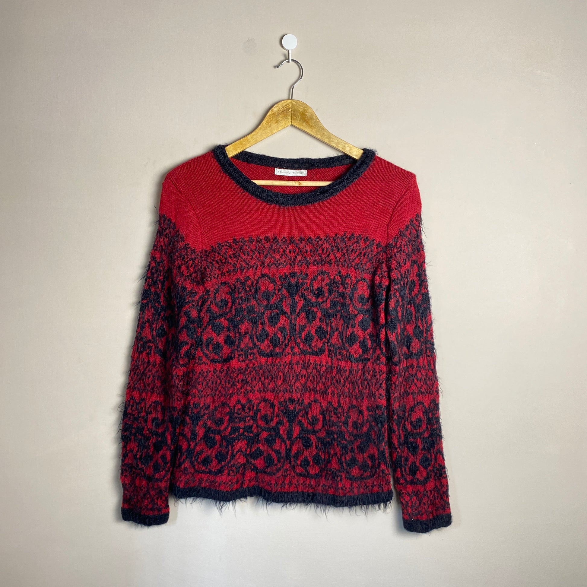 red-black-patterned-woolen-sweater-045