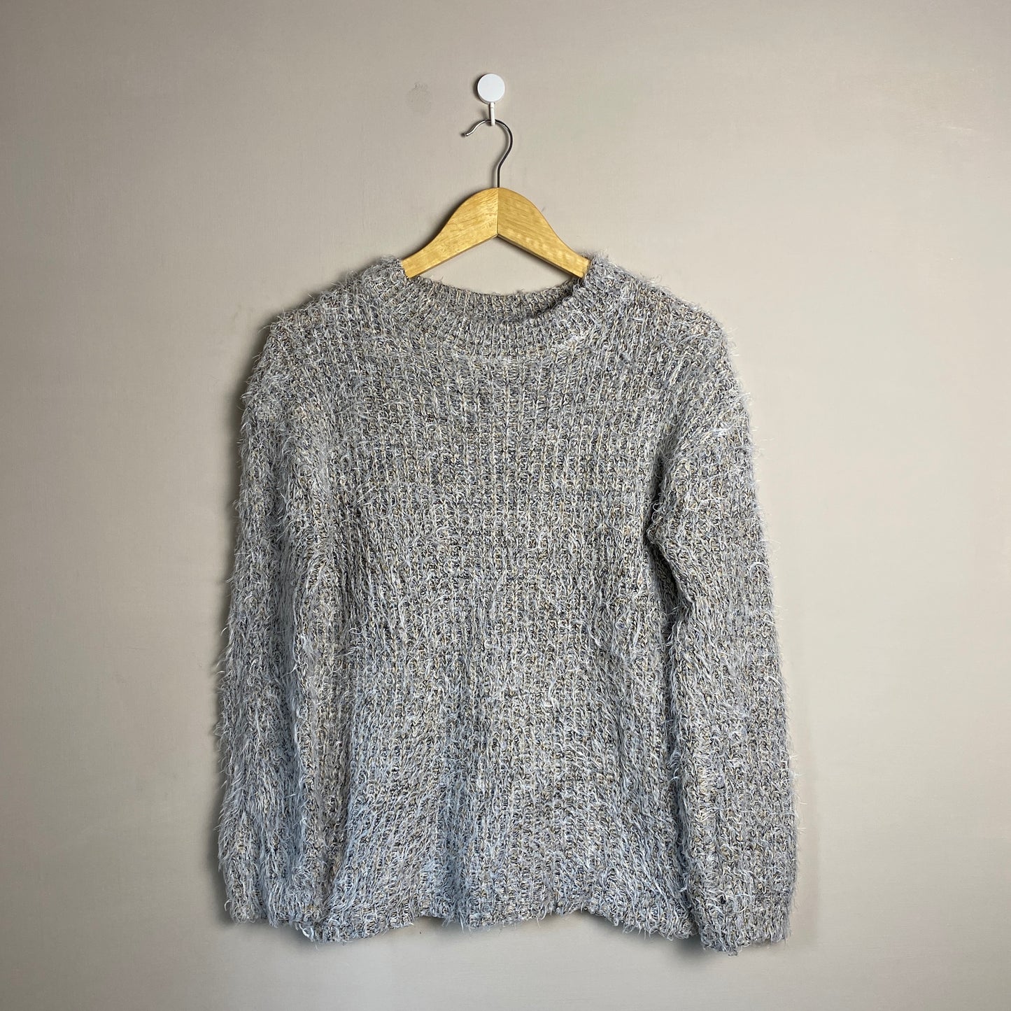 grey-textured-woolen-sweater-056