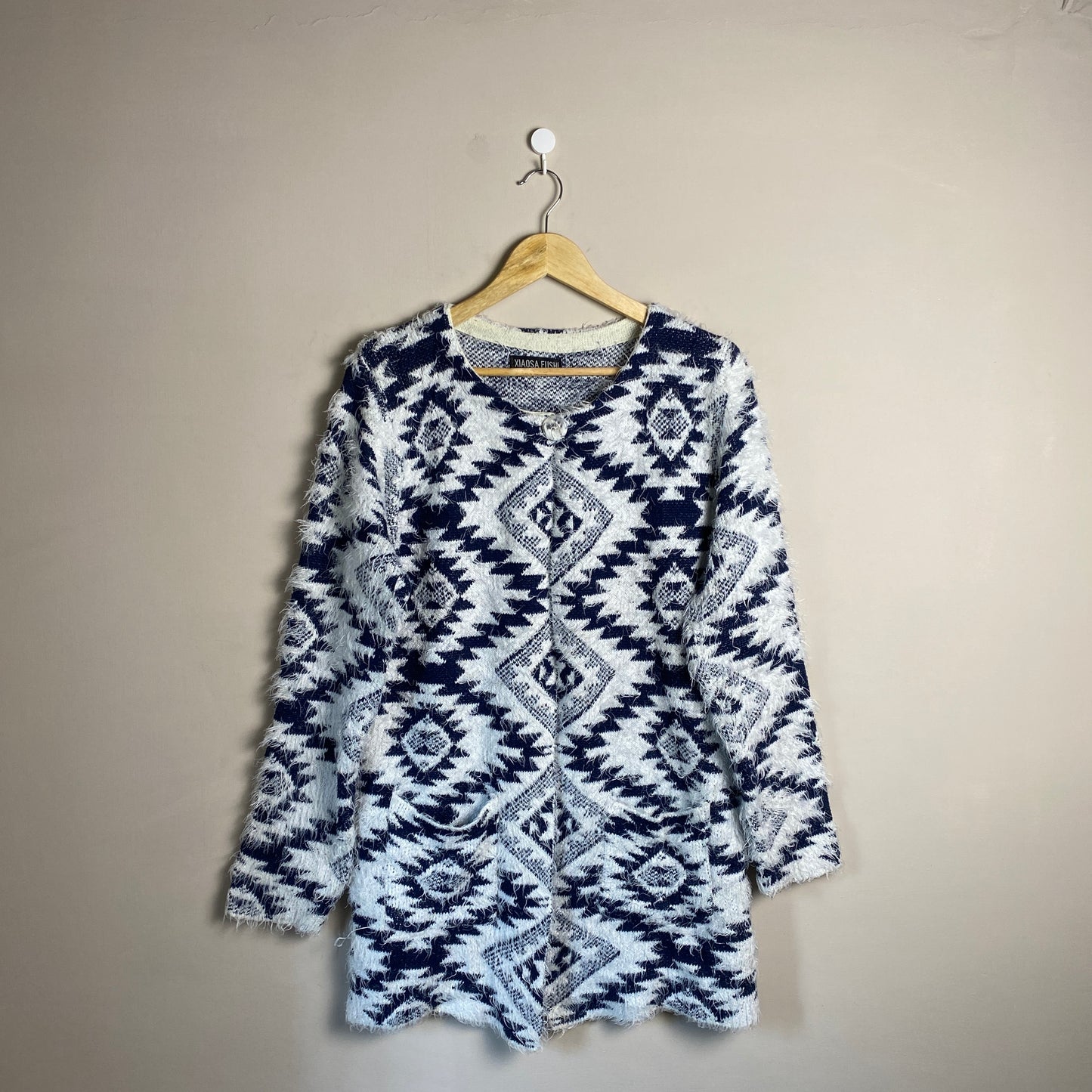 navy-white-tribal-woolen-sweater-059