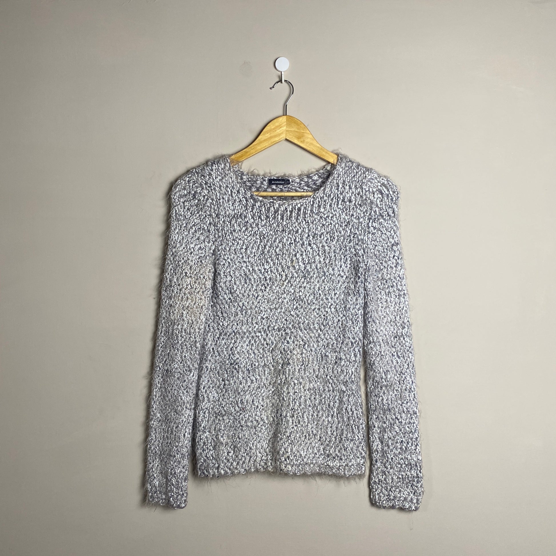 silver-textured-fuzzy-sweater-067