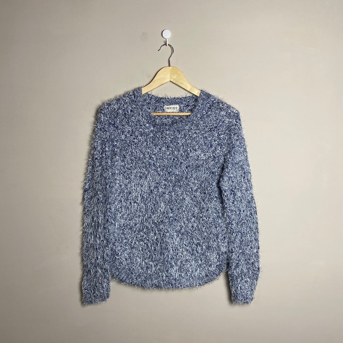 blue-fuzzy-knit-sweater-062