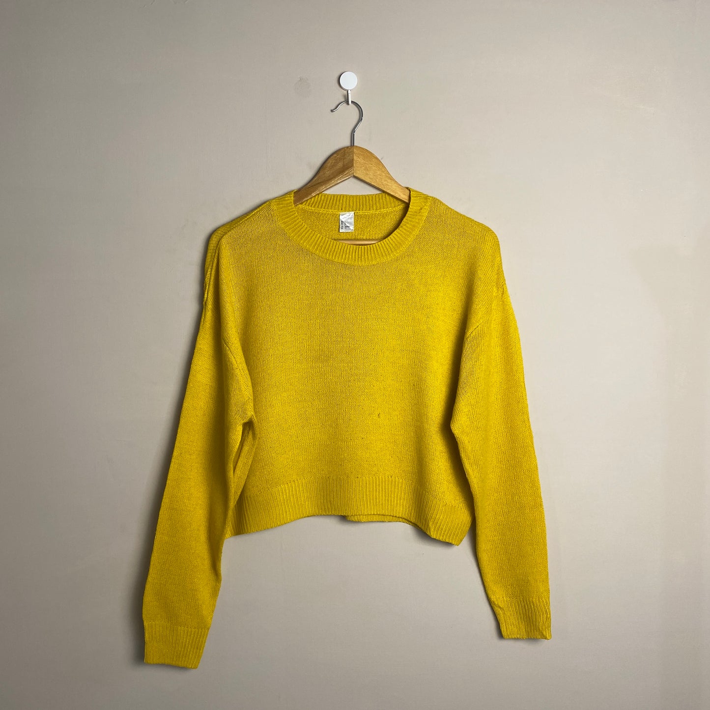 yellow-basic-knit-sweater-081
