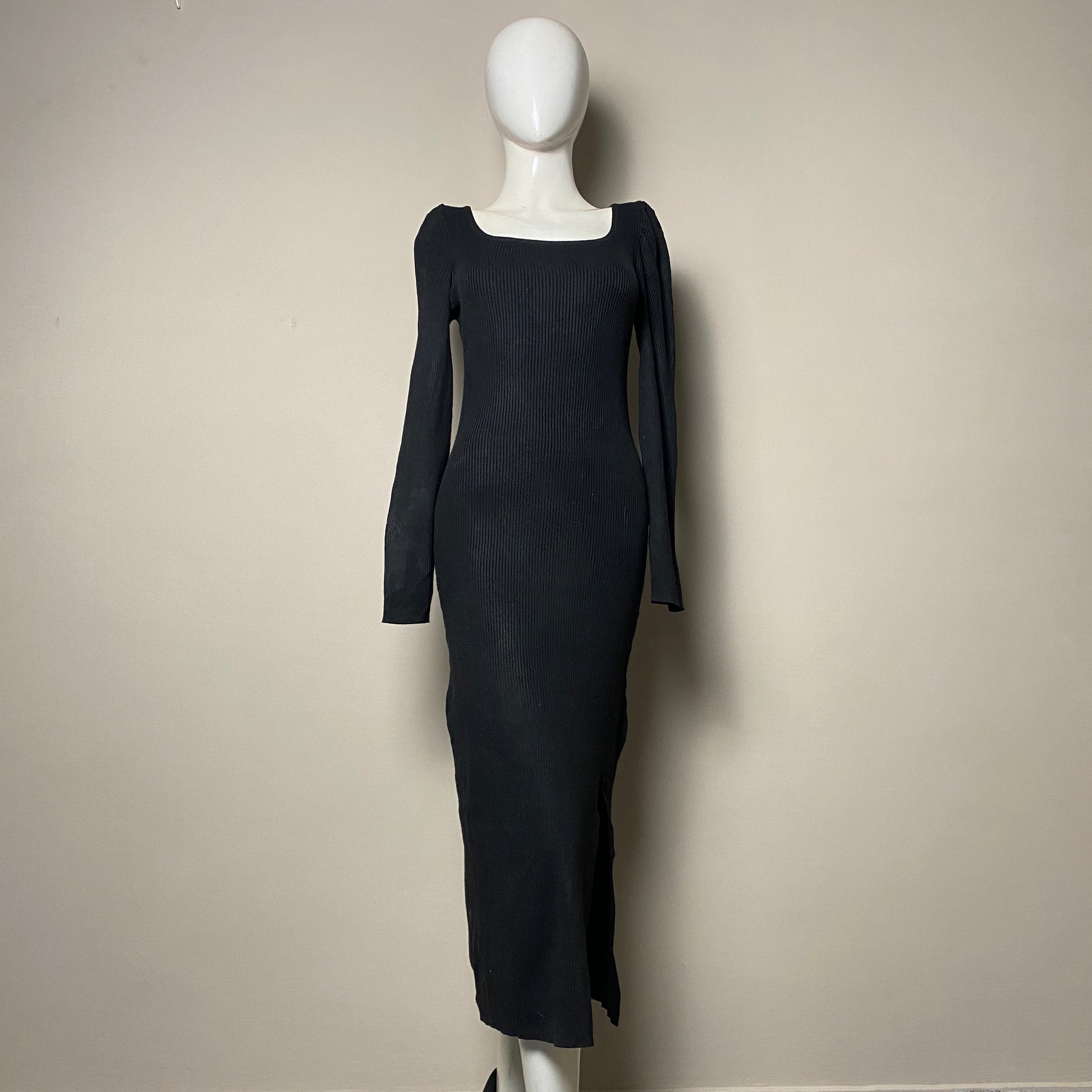 black-squareneck-bodycon-227