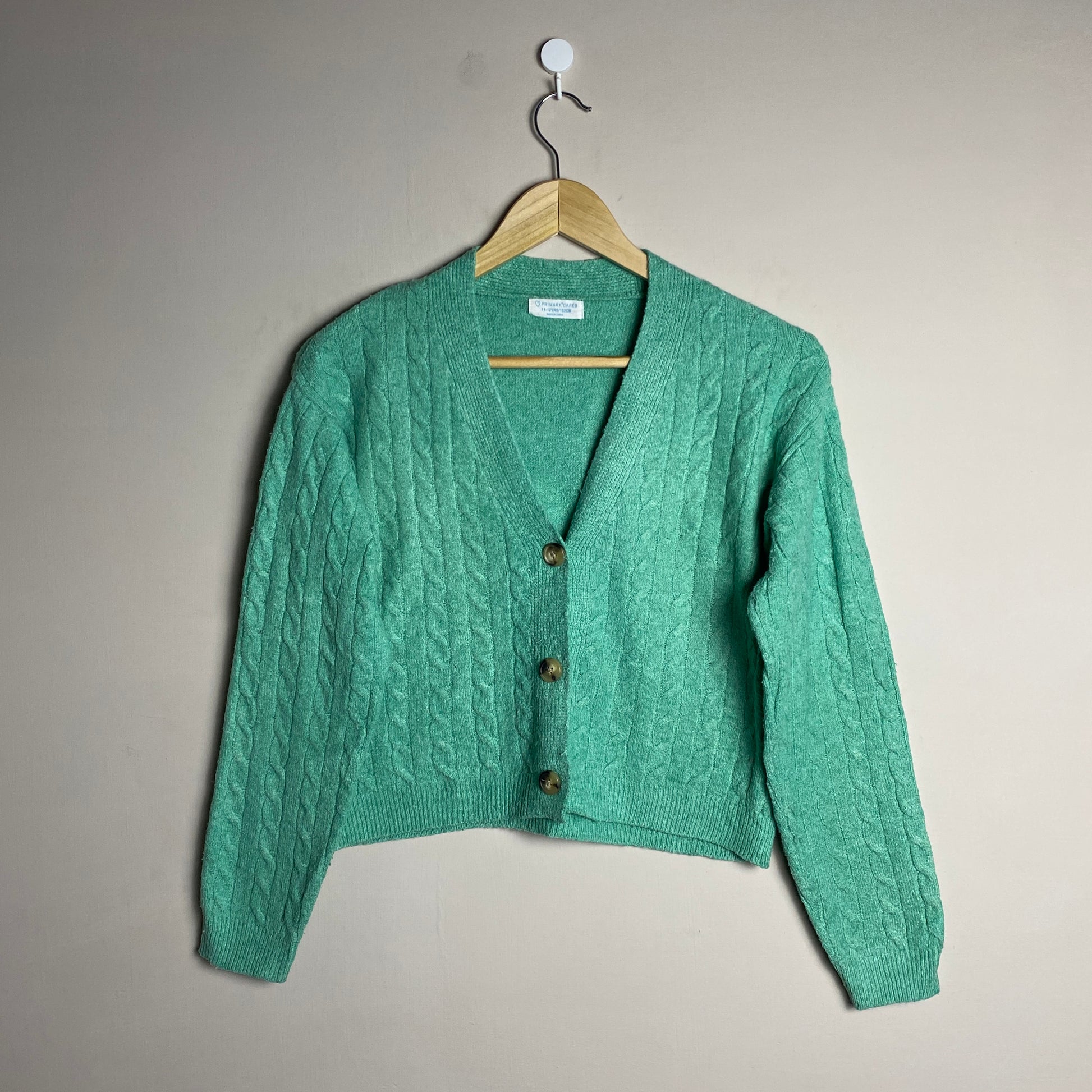 green-cable-knit-cardigan-182