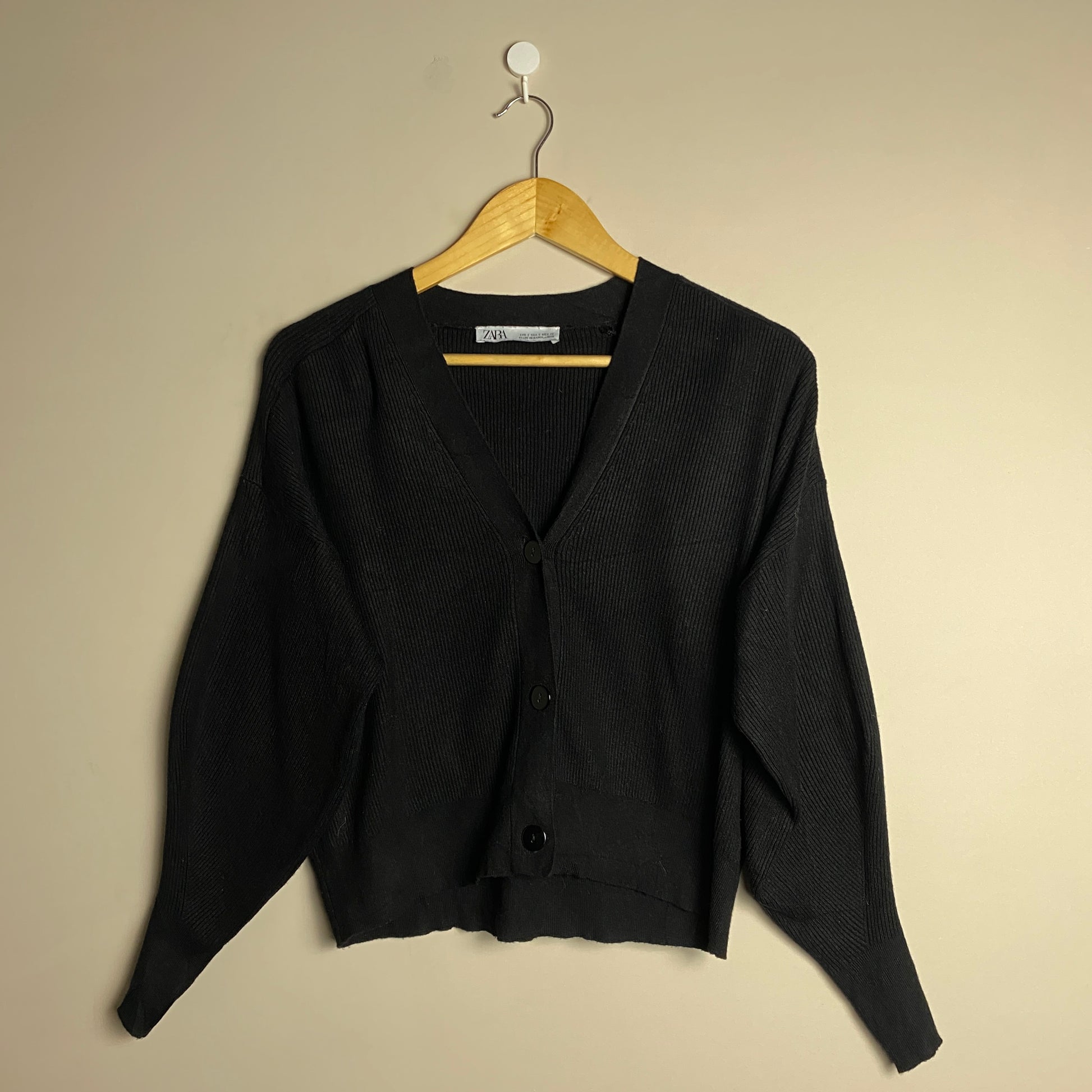 black-relaxed-fit-cardigan-190