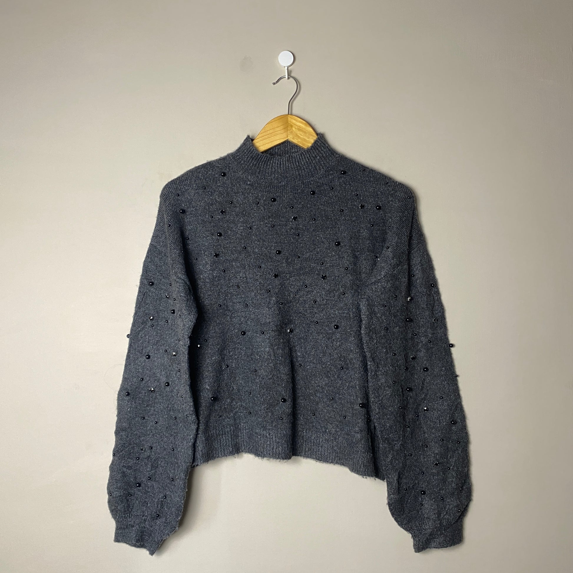 gray-embellished-mockneck-sweatshirt-63