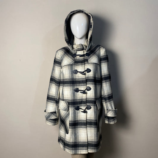 black-white-plaid-toggle-coat-072