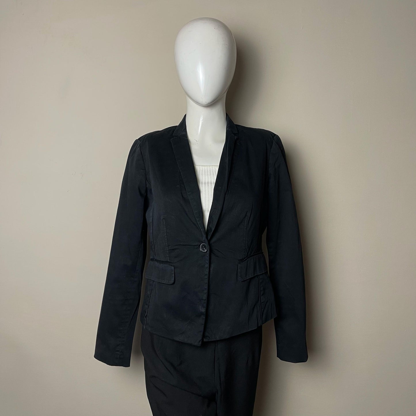 black-classic-single-button-blazer-098