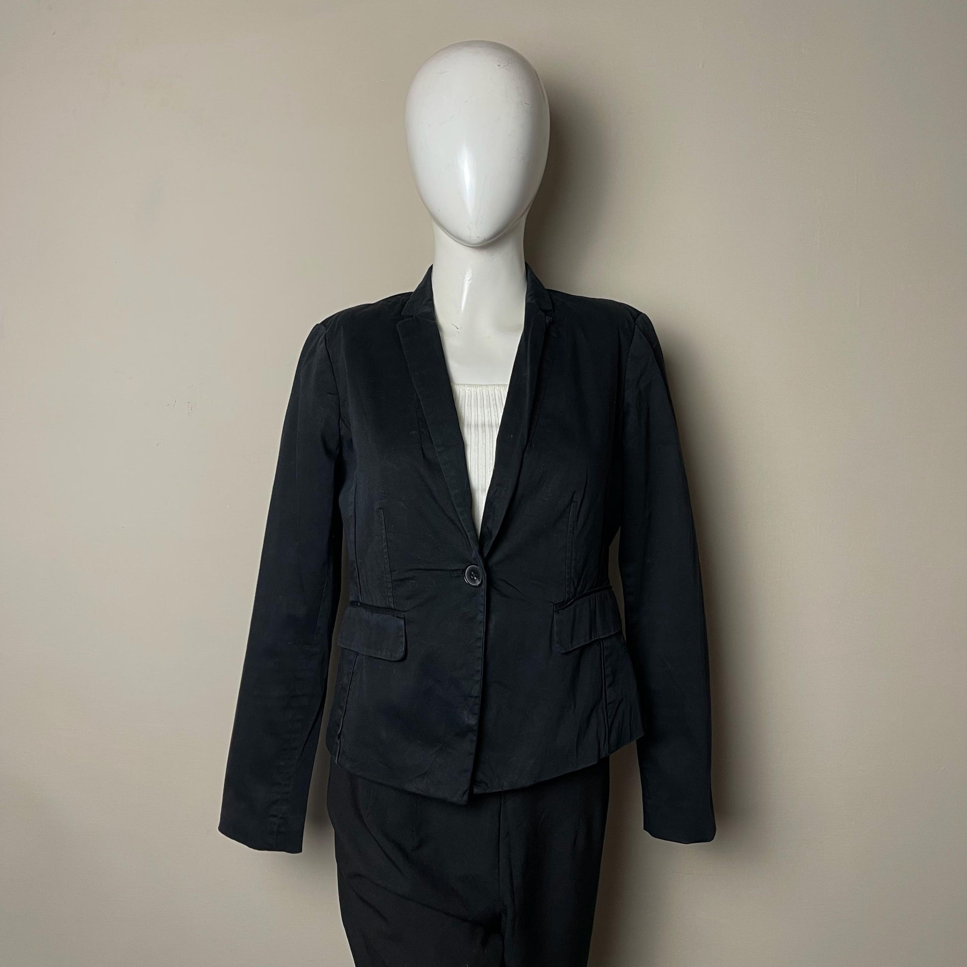 black-classic-single-button-blazer-098