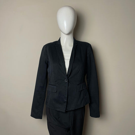 black-classic-single-button-blazer-098