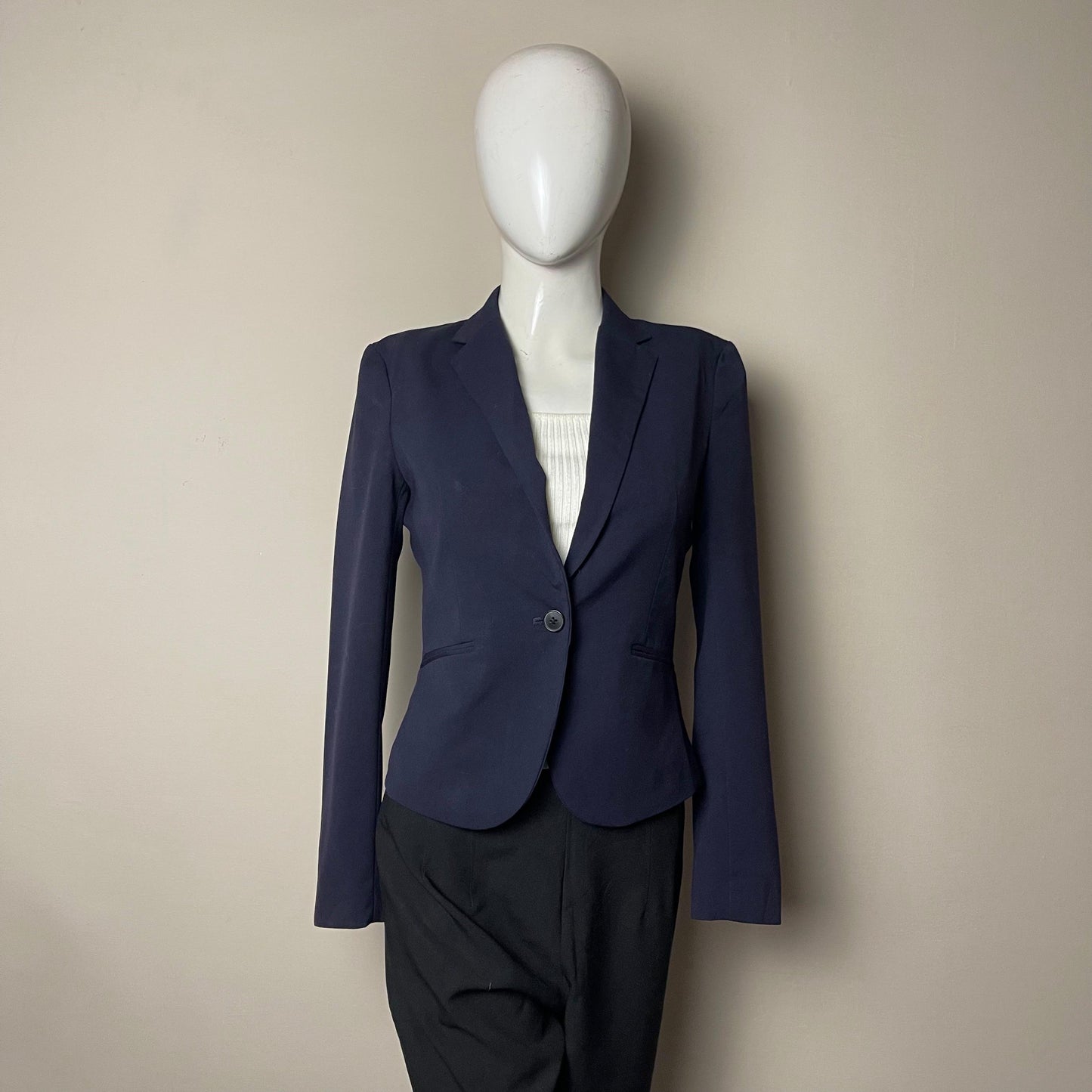 tailored-single-button-blazer-082