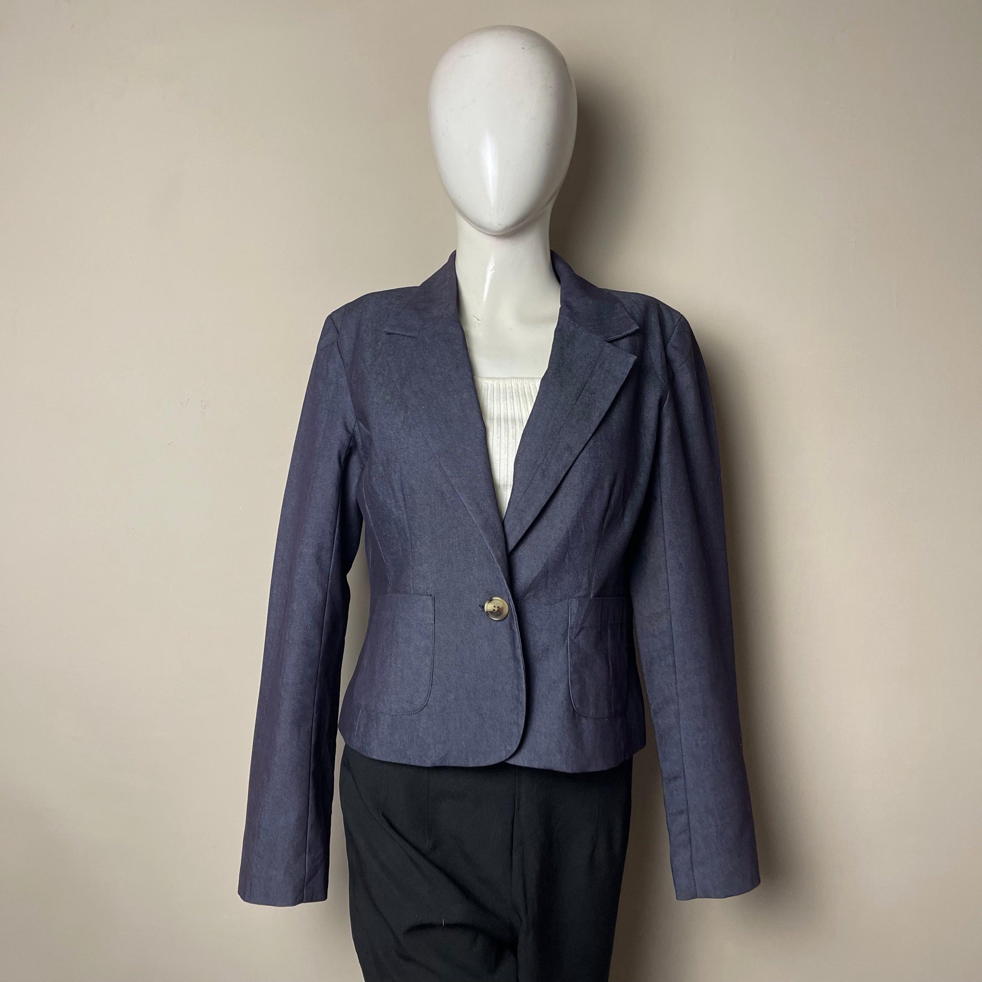 classic-single-button-blazer-083